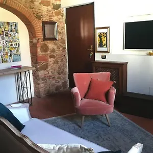 Apartment La Dimora Di Kinzica, Pisa